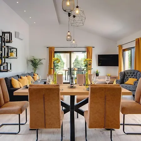 Villa Radola By Radola Family *