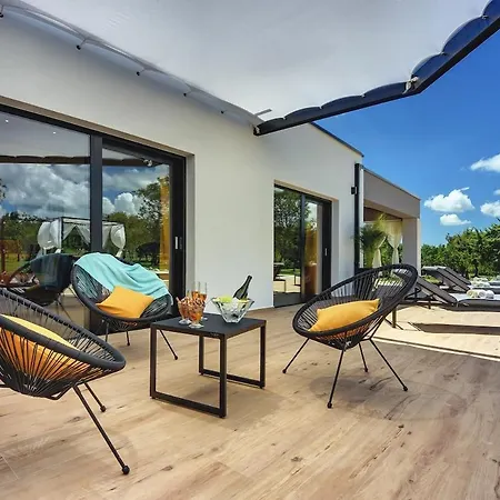 Villa Radola By Radola Family *